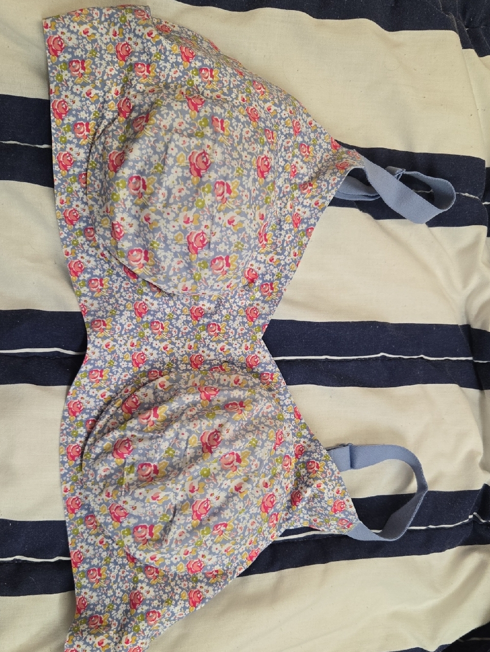 Knix Bra Collab With Betsy Johnson
